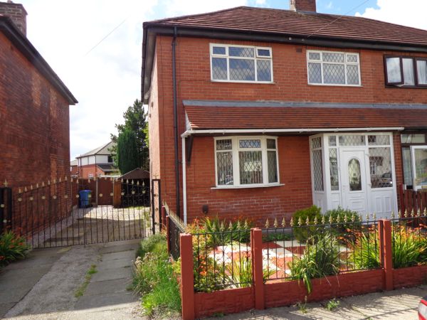 House for sale Elm Street, Middleton